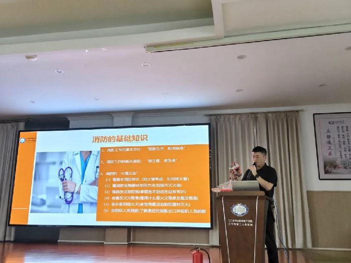 https://mmbiz.qpic.cn/sz_mmbiz_jpg/35Q7JmPav9Cz5G9TSORVNn69cYn84Z3Td0HNqcqRsGPIrQT13QCod8KYSqib7uDt3tyicxIZbbv4dDJfBicAnsUHQ/640?wx_fmt=jpeg&from=appmsg