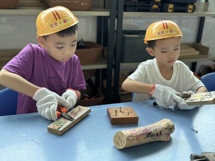 https://mmbiz.qpic.cn/sz_mmbiz_jpg/35Q7JmPav9Ac1bJZXPFvTVht4nkXzTgwWeCByFLX70Jia3fY3micAwvCnW252WwcSCyoP6dOGf6h3jrog3IsLQ4g/640?wx_fmt=jpeg&from=appmsg