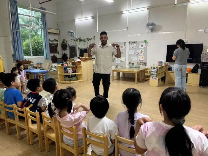 https://mmbiz.qpic.cn/sz_mmbiz_jpg/35Q7JmPav9Ac1bJZXPFvTVht4nkXzTgwqz9PmJFXcG5hswUbRBebC6WcXrGalyicSemVJqdP6ibAyMNJ91UWAOHQ/640?wx_fmt=jpeg&from=appmsg