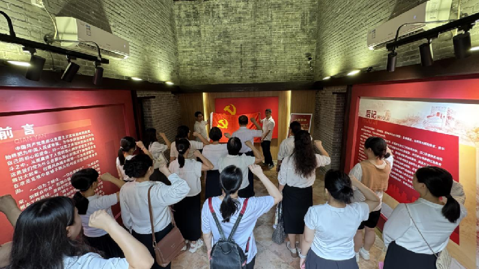 https://mmbiz.qpic.cn/sz_mmbiz_png/35Q7JmPav9Ax0Qsa3oAMDwQxur9rfS66ic2jdJ1Df7DsHibyEVhrIlzia3vOa075XgWbAXkOXcZpGxHmCAg659bWg/640?wx_fmt=png&from=appmsg