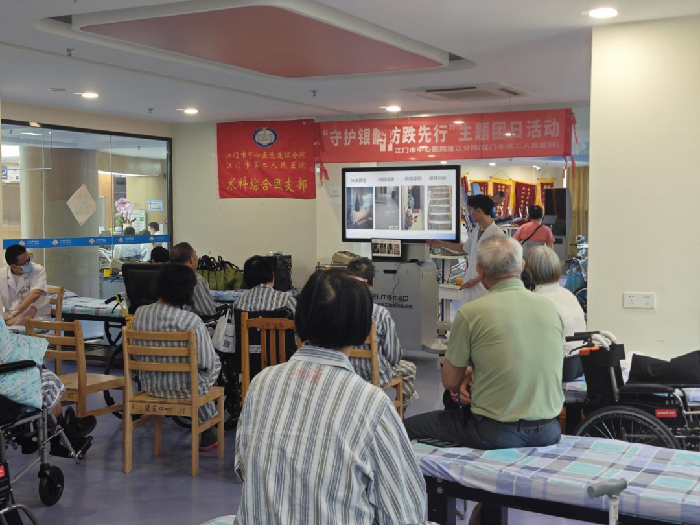 https://mmbiz.qpic.cn/sz_mmbiz_png/35Q7JmPav9Cv6flTlibcO837DyA7e7qoPMhXPw6BhCTDENt0H6XgiaYn3StxBdJ0icwYYynt3TorpXfZFoVNt1z8Q/640?wx_fmt=png